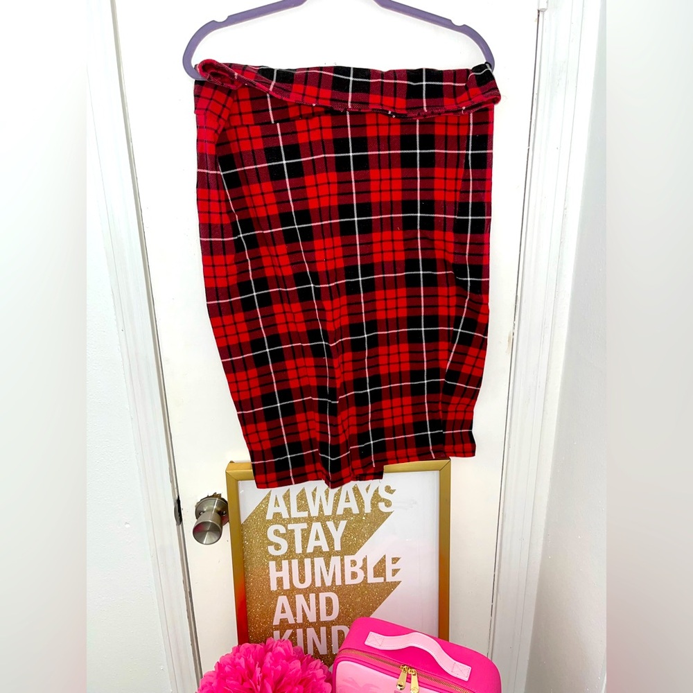 Plaid Red and Black Women's Skirt